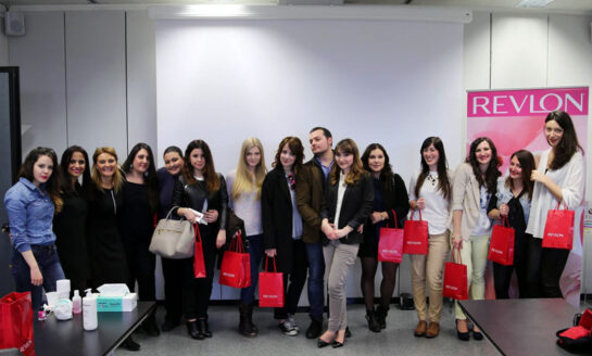 REVLON INCONTRA LE BLOGGER