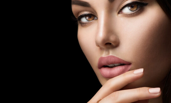 Come prendersi cura delle sopracciglia