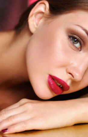 La magia dell’illuminante liquido: come valorizzare la pelle con un tocco di luce